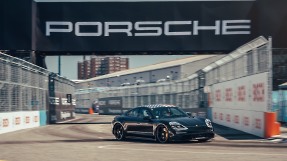 Porsche Taycan стал гостем финального этапа Формулы E