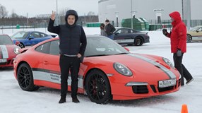 Февраль. Адреналин. Porsche. 