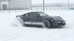 Февраль. Адреналин. Porsche. 