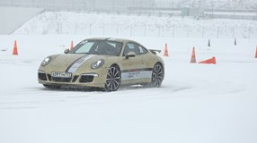 Февраль. Адреналин. Porsche. 