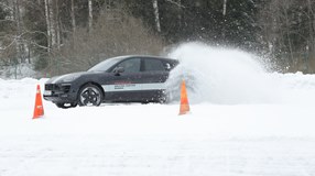 Февраль. Адреналин. Porsche. 