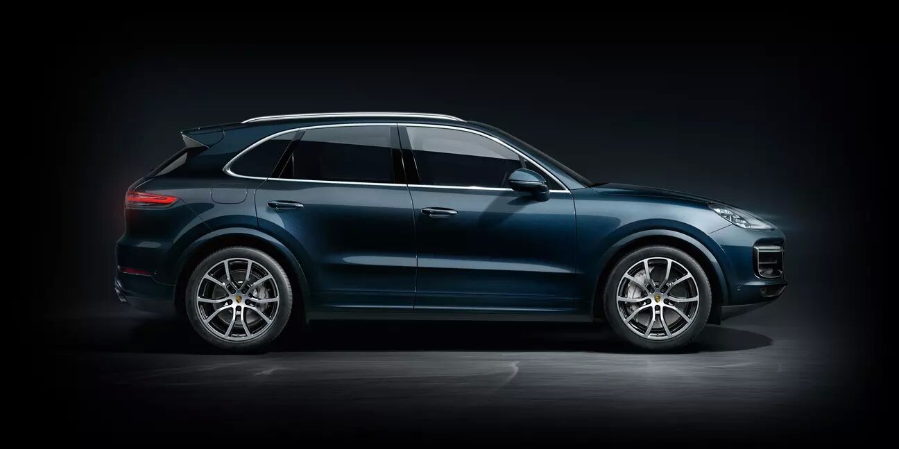 Купить Porsche Cayenne Turbo 2022, цена на Порше Кайен Турбо у официального  дилера Порше Центр Ясенево
